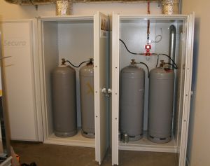 gas- och gasolskåp som bygger på vår SA serie men är anpassade till förvaring av gasolflaskor